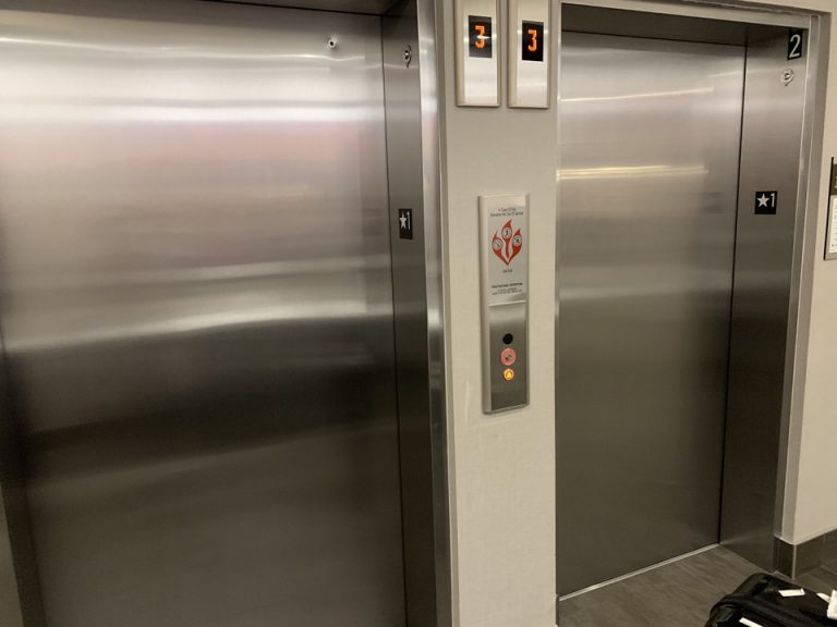 エレベーターホール客室階