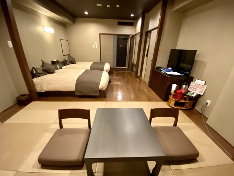 客室全体(窓側方向)