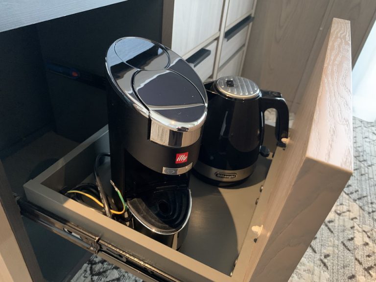 コーヒーメーカ