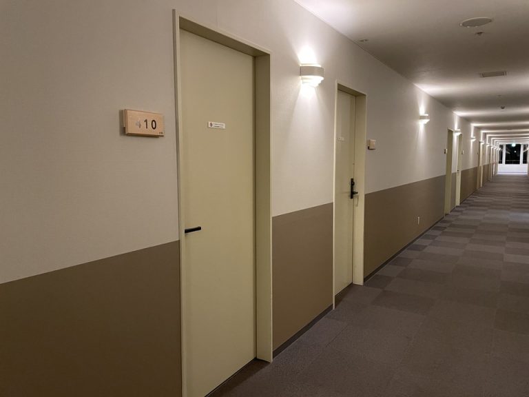 客室階廊下(2)