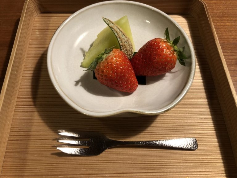 夕食の水物です。