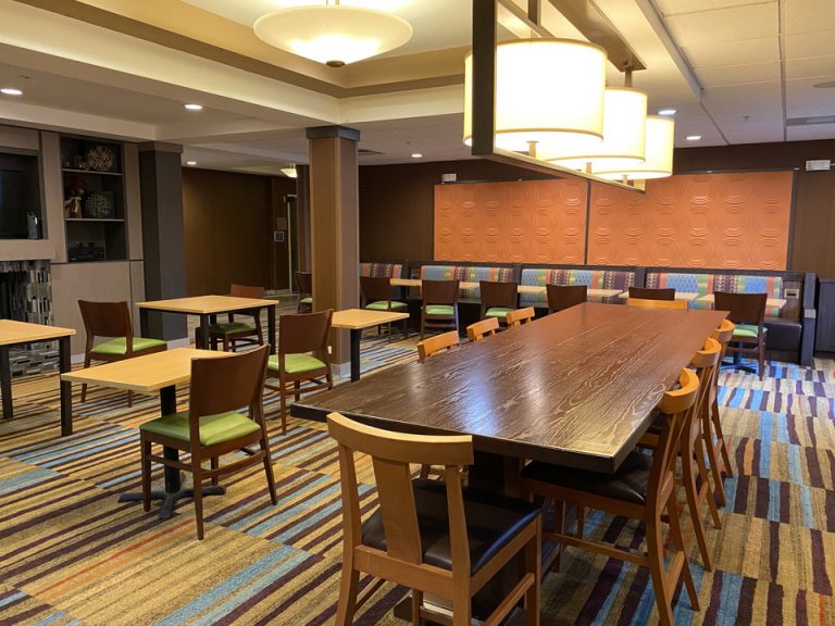 宿泊中ほとんど人を見かけないロビー置くスペース