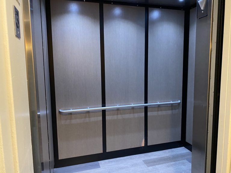 広火エレベーター