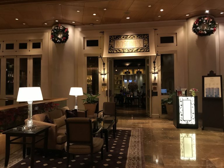 レストラン外観(入口)