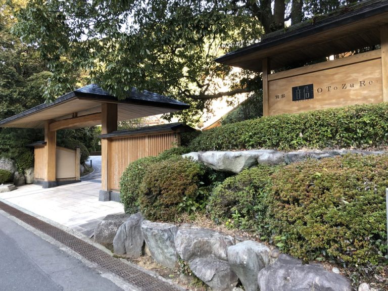 建物正面門です。(4)