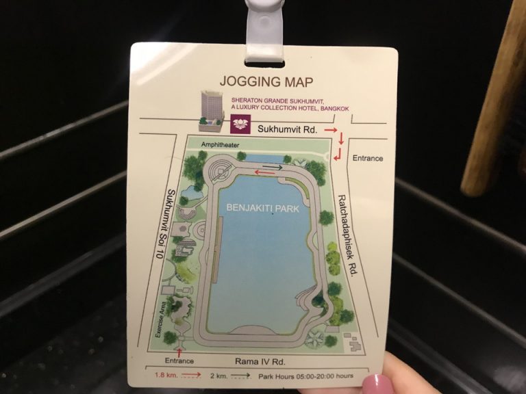 クローゼット内のジョギングマップ