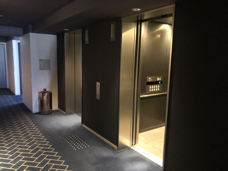 エレベーターホール客室階