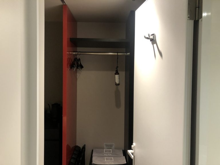 クローゼット(扉なし)2