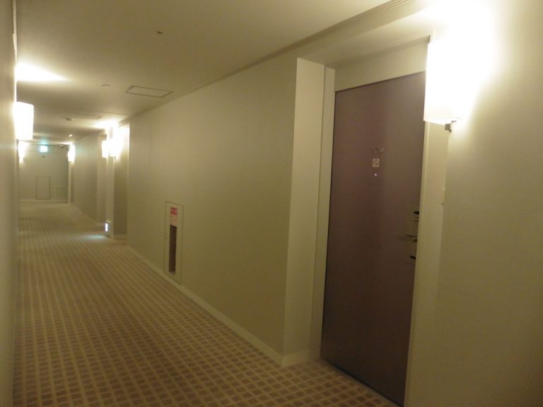 部屋に到着しました