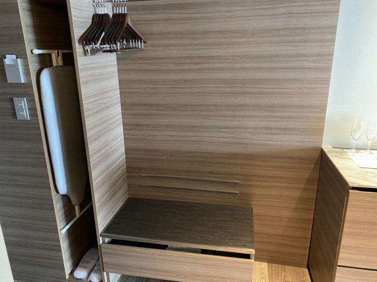 クローゼット(3)