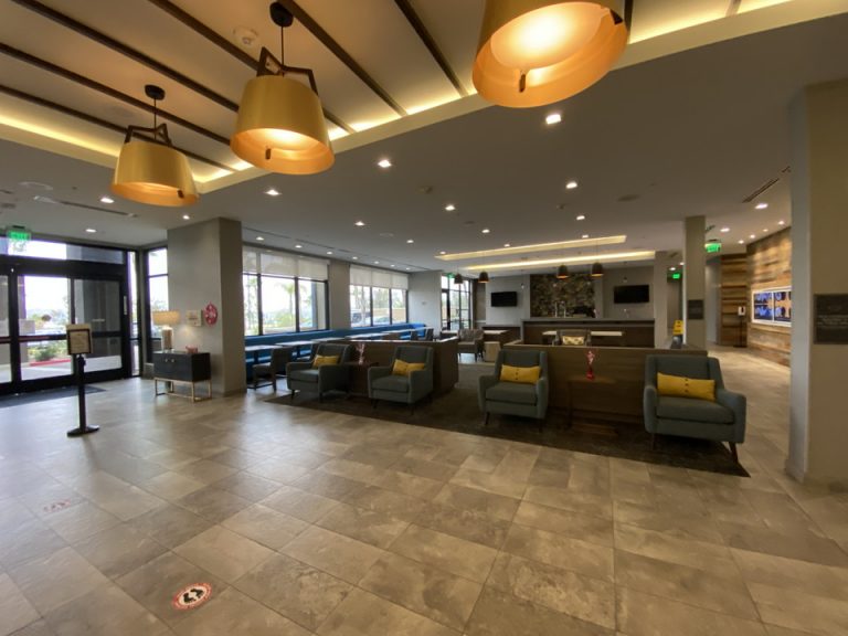 フロントロビーエリア