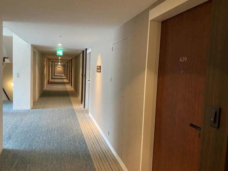 客室階廊下