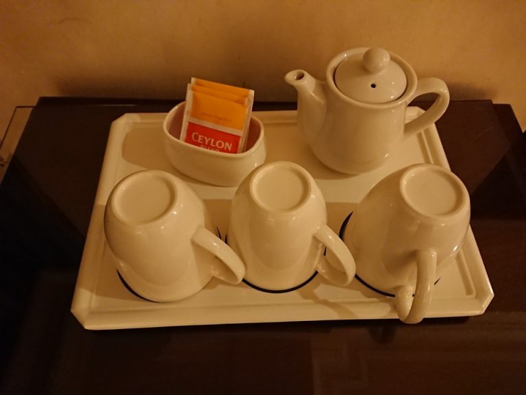 グラス・カップ