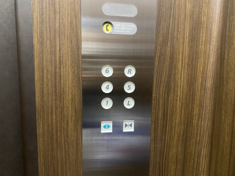 エレベーターボタン(1)