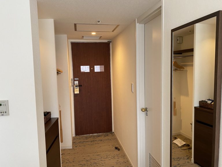 入り口ドア方向