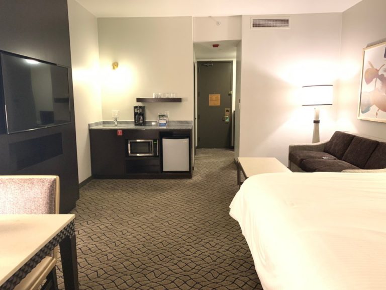 客室全体(窓側方向)1