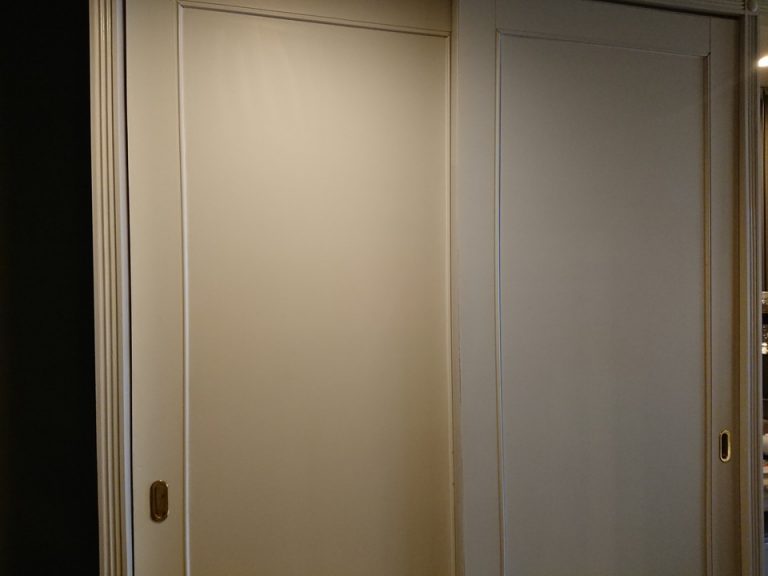 クローゼット(閉じた状態)