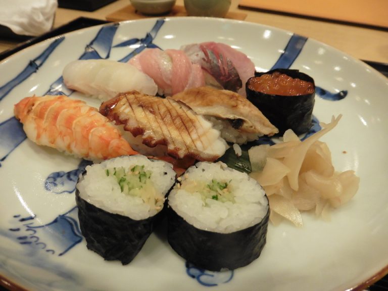 にぎり盛り合わせ