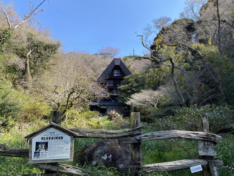 ホテルから徒歩1分(1)