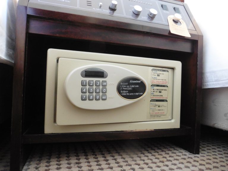 簡単な操作で金庫が使えます