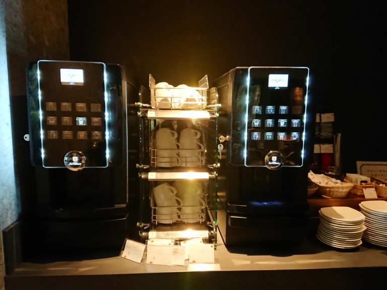 コーヒーマシン