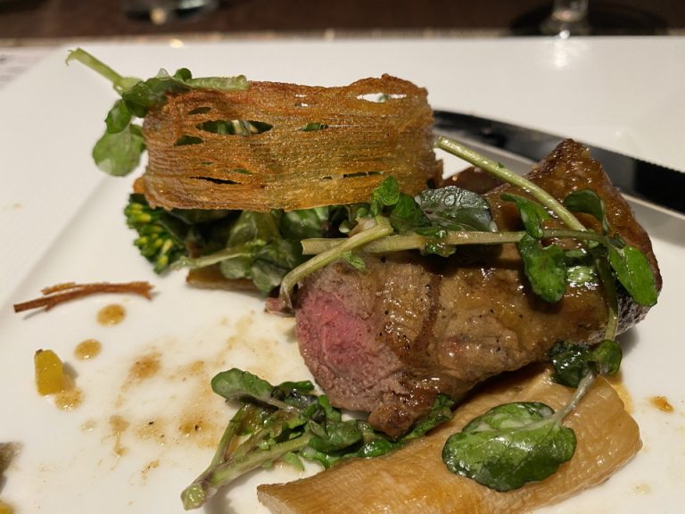 夕食 牛フィレ肉の網焼き 山葵風味 季節野菜添え ナチュラルなジュと共に(2)