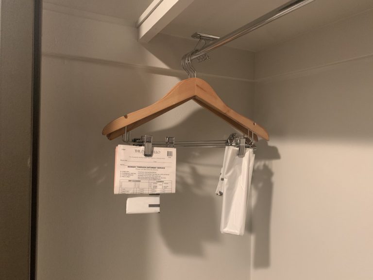 クローゼット中