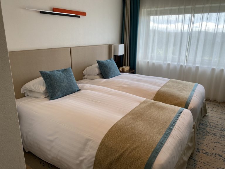 入り口から窓方向(2)