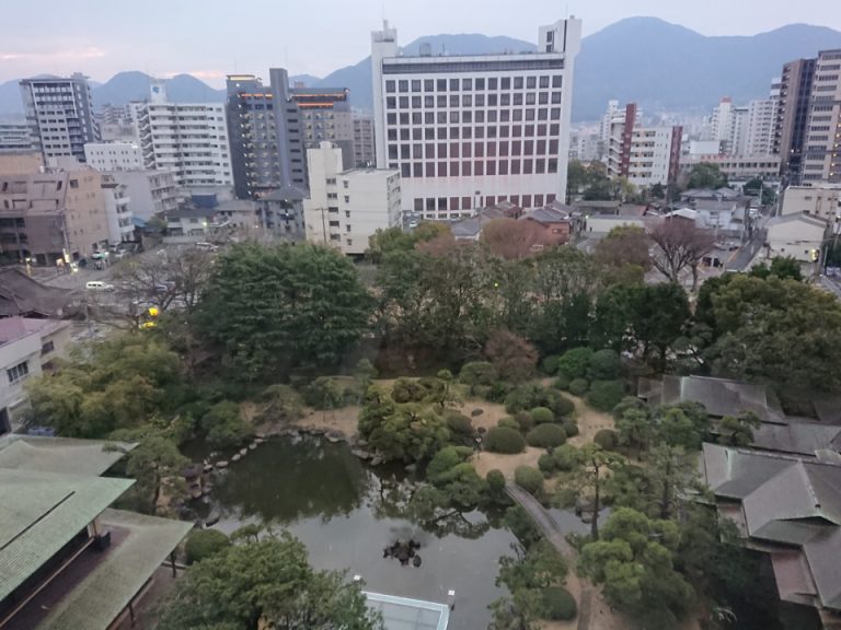 窓からの眺め東方向昼