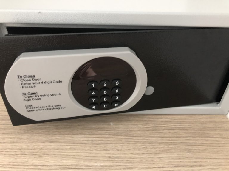 セーフティーボックス(閉じた状態)