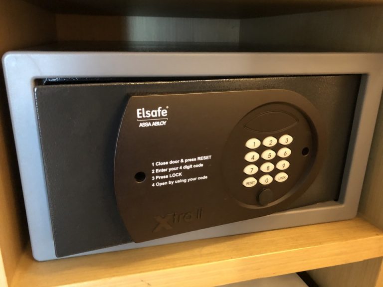 セーフティーボックス(閉じた状態)