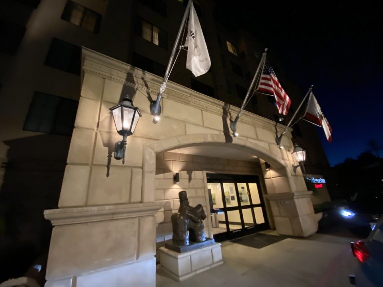 チェックイン時のエントランス