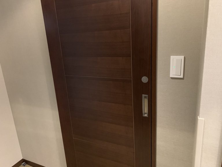 バスルーム前 ドア