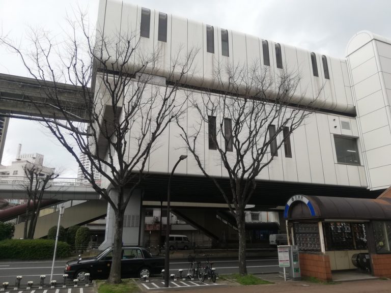 北九州モノレール旦過駅