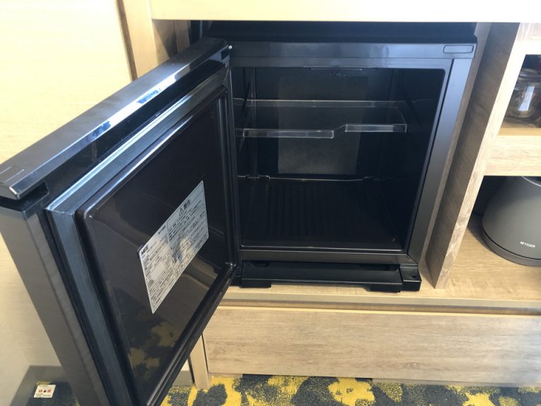 冷蔵庫(開けた状態)