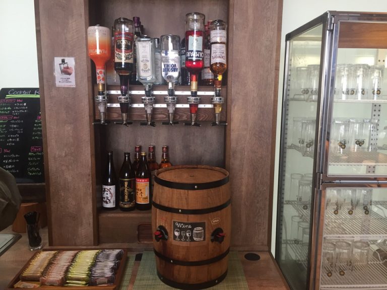 カクテルや焼酎、日本酒、ワインがありました