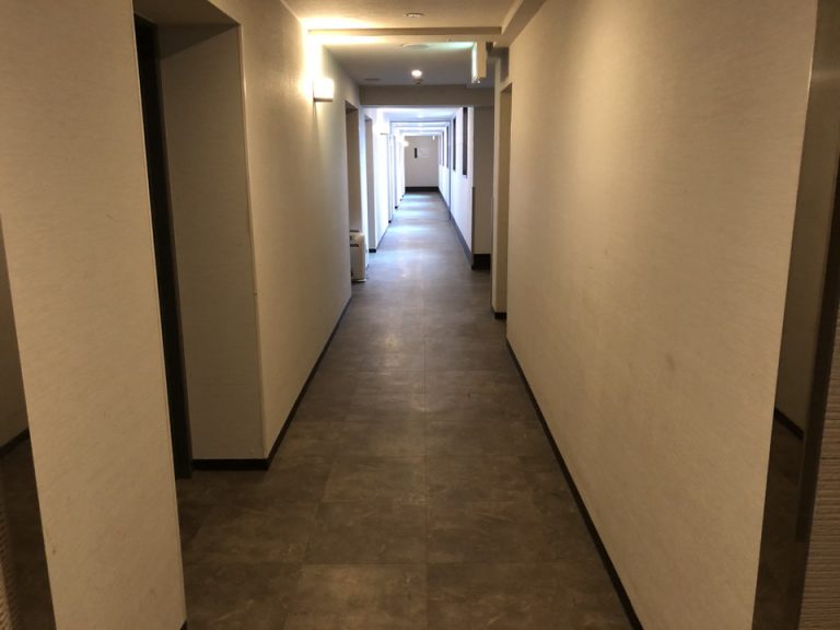 客室階廊下全体