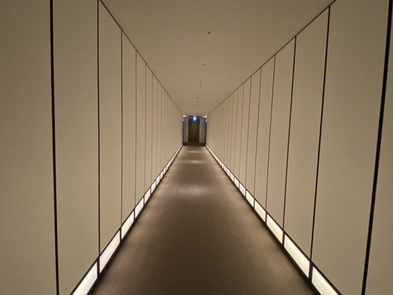 客室階廊下全体
