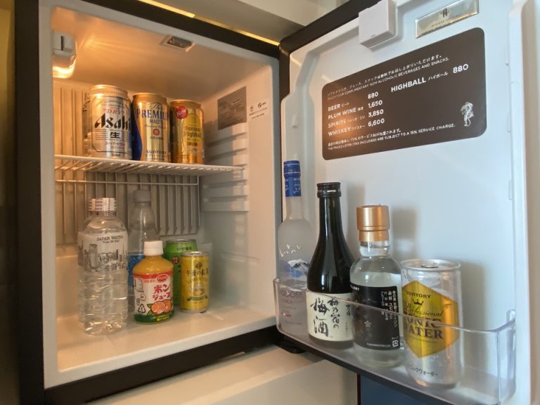 冷蔵庫(開けた状態)