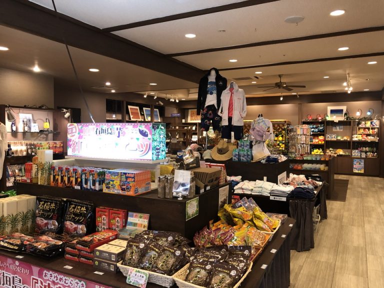 ショップ内観