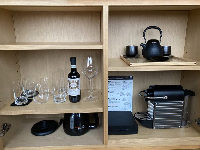 グラス・カップ