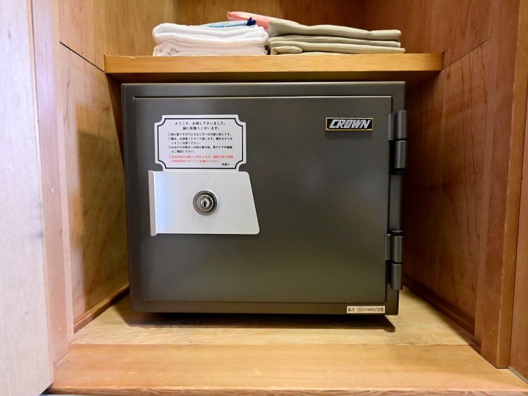 セーフティーボックス(閉じた状態)