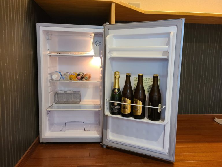 冷蔵庫(開けた状態)