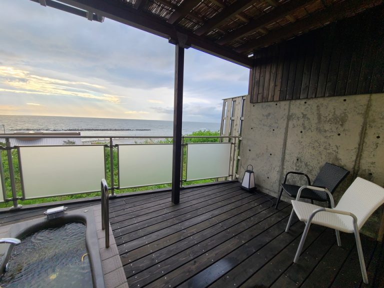 バルコニー・テラス