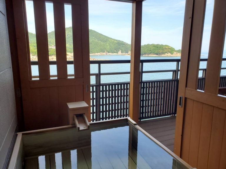 扉は開けられます