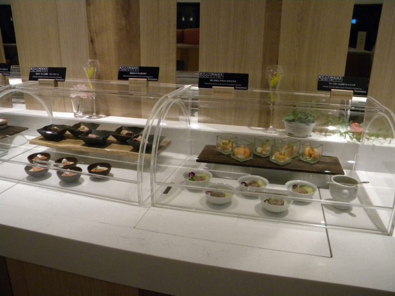 ディナービュッフェ