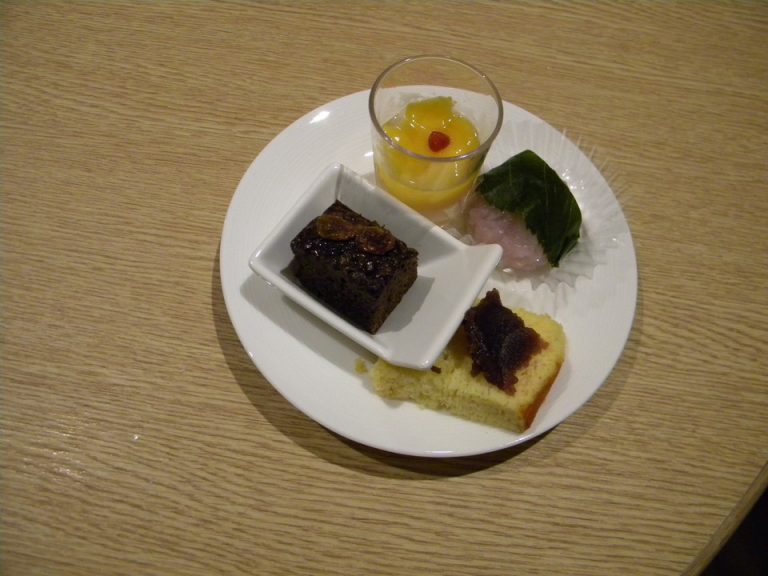 ビュッフェデザート盛り合わせ