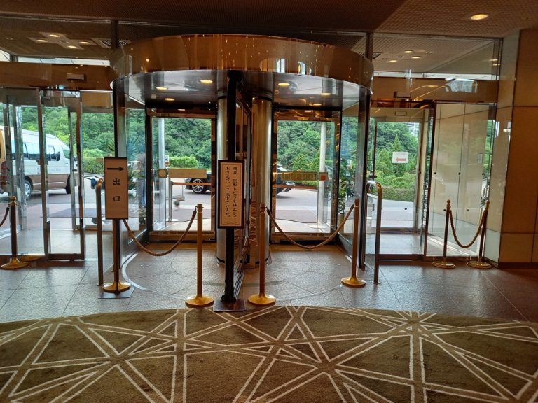 エントランス内観(5)