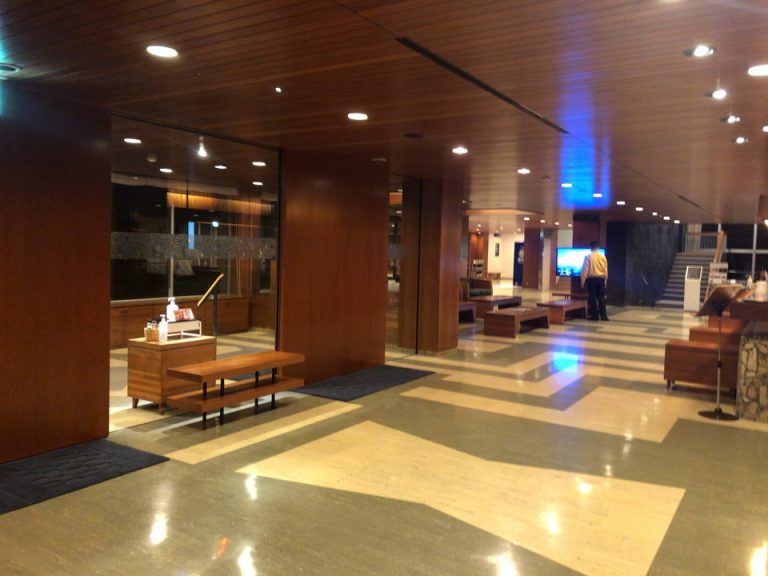 ロビー全体