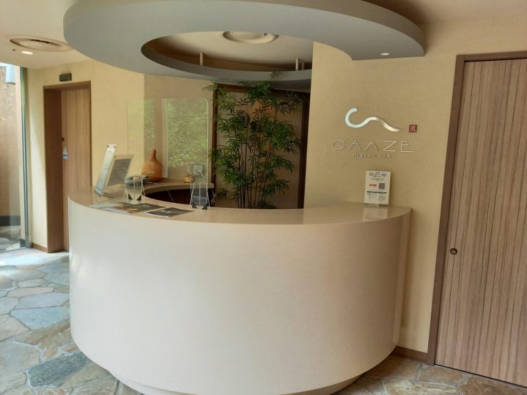 オーガニックスパCAAZE(エステサロン)入口(1)